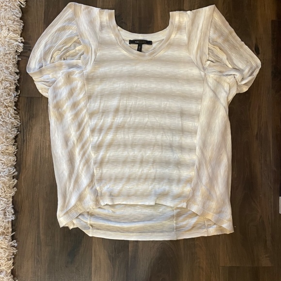 BCBGMAXAZRIA Striped Flowy Top - Size XXS - Picture 2 of 5